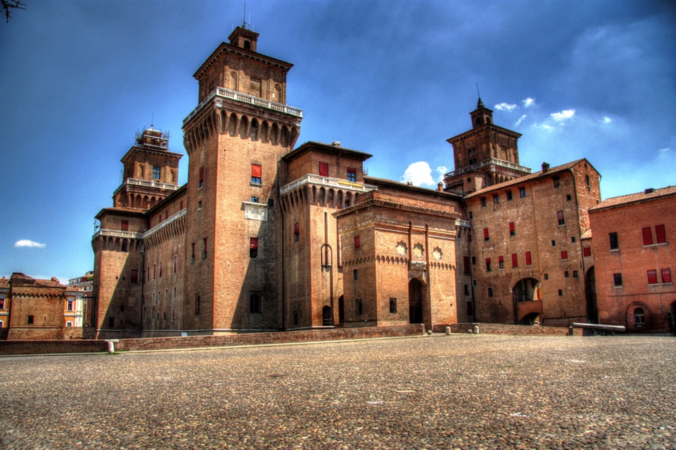 CASTELLOFERRARASITO.jpg